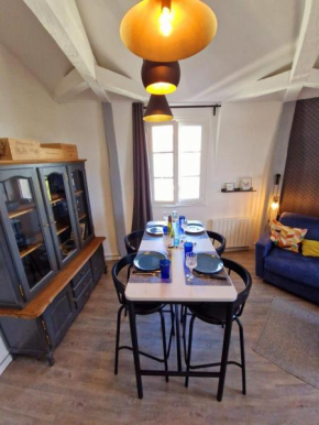 Appartement Loire et Château, Hyper Centre, vue Loire, Linge inclus, 3ème étage